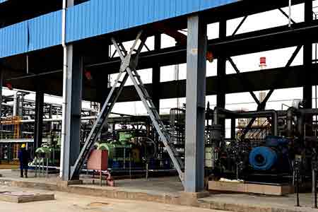 918博天堂火炬气回收机组在延长石油集团使用现场