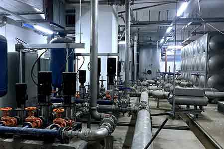 918博天堂变频供水装置在越南岘港酒店使用现场