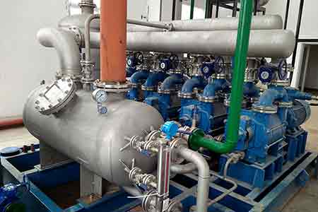 918博天堂液环泵机组在昆明积大制药股份有限公司使用现场